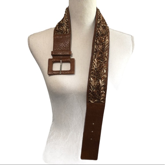 Streets Ahead Accessories - {STREETS AHEAD} - LEATHER ROSE & LACE BELT - S3